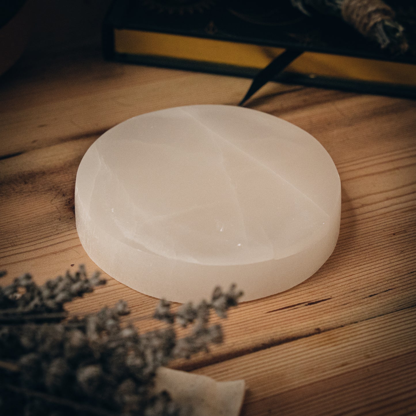 Selenite Charging Plate
