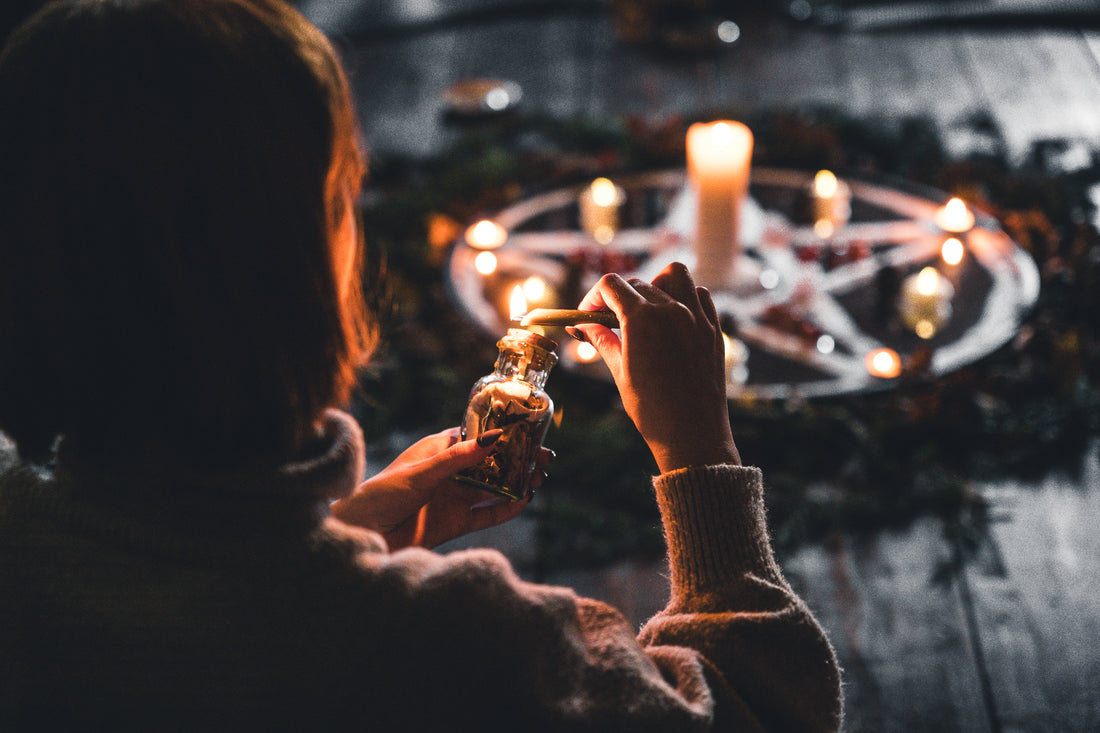 Embracing Modern Witchcraft: A Journey of Mindfulness, Healing, and Self-Discovery
