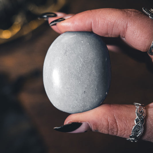 Angelite Meditation Ritual Stone - Peace