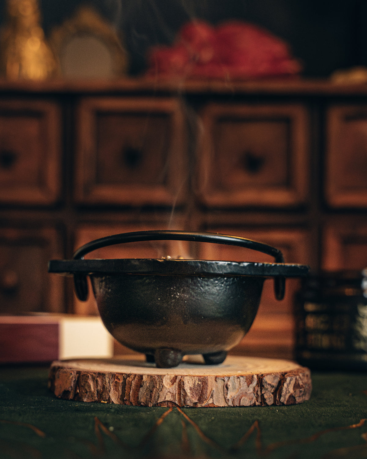 Cast Iron Mini Cauldron Burning Pot