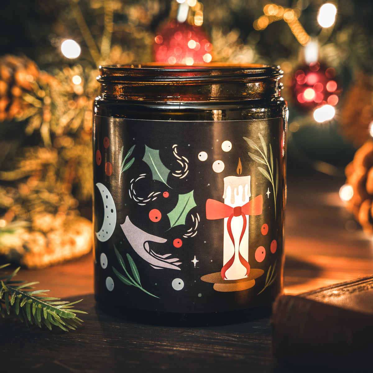 Winter Wishes Candle - Pine Needle, Cinnamon & Orange