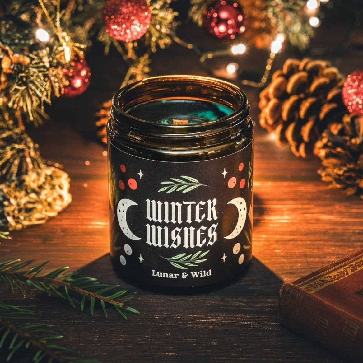 Winter Wishes Candle - Pine Needle, Cinnamon & Orange